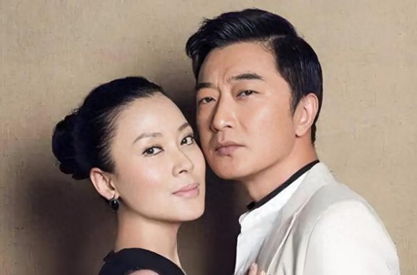 美林资管 这两位演员原来是夫妻？因戏生情恩爱20年，19岁女儿只挑优点长