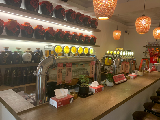 唐三两宏济新路店内陈设（每经记者 蔡鼎  摄）